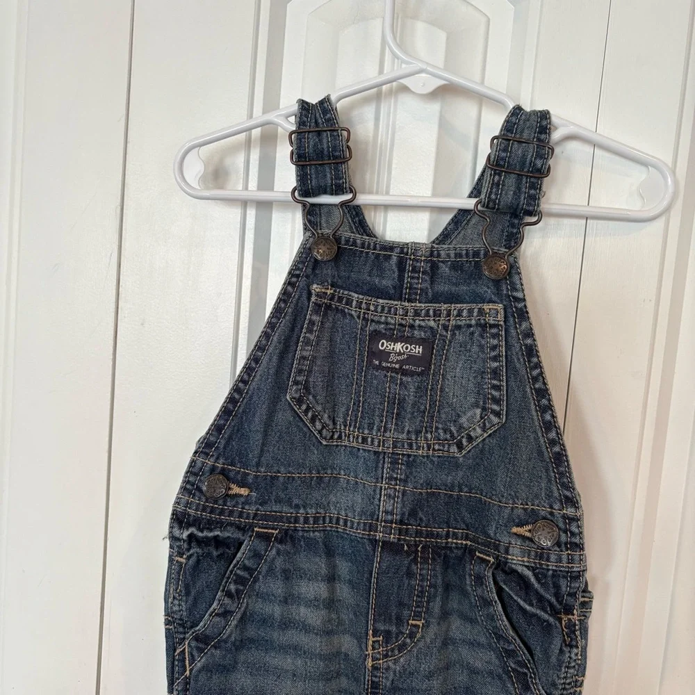 Osh Kosh Denim Overalls Size 12 Months‎
